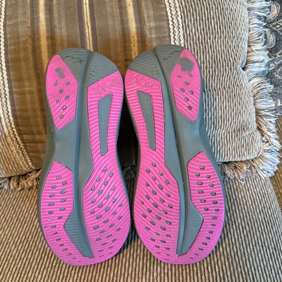 Ladies Hoka Mach 6 Sz 7.5 - Picture 5 of 8